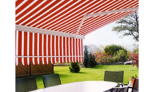 Rideaux métalliques près de la Grande Motte